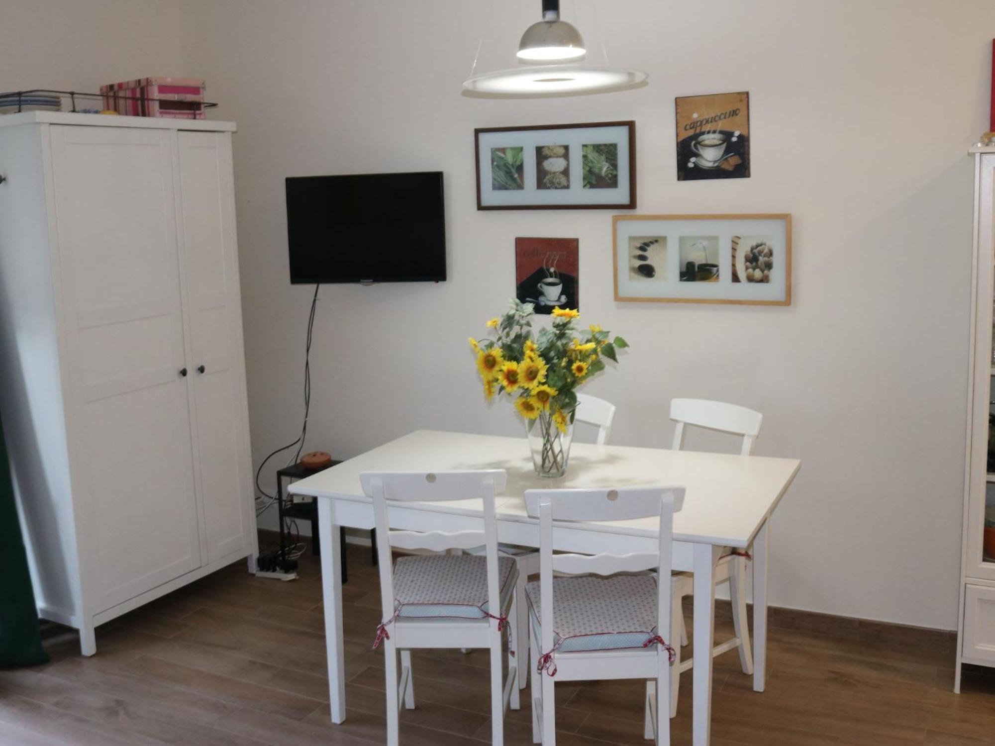 Enticing Holiday Home In Lazise With Swimming Pool Εξωτερικό φωτογραφία