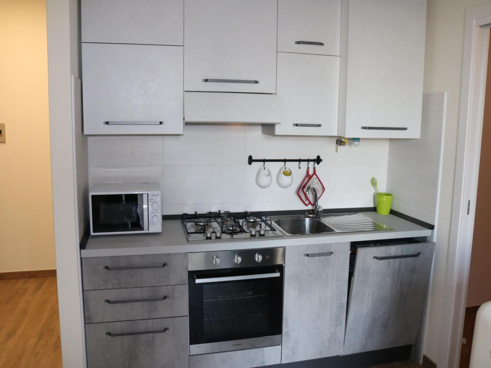 Enticing Holiday Home In Lazise With Swimming Pool Εξωτερικό φωτογραφία