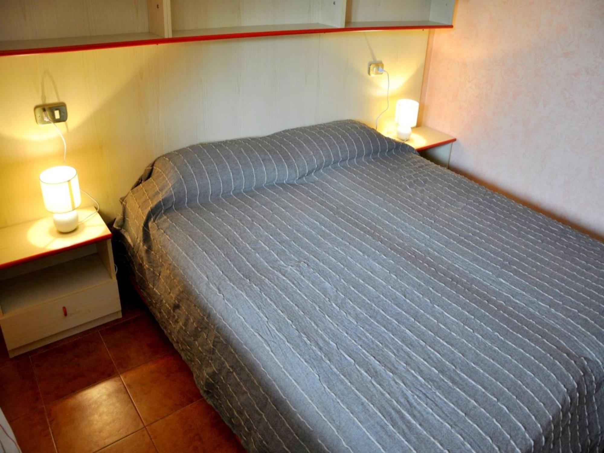 Enticing Holiday Home In Lazise With Swimming Pool Εξωτερικό φωτογραφία